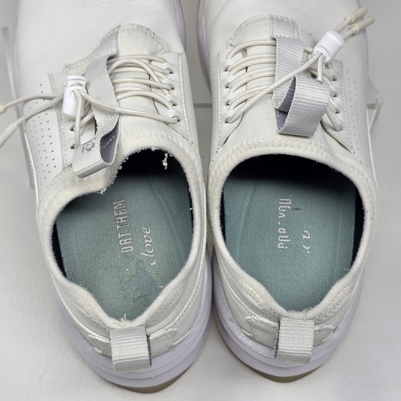 CLOVE Shoes Women’s Size 8.5 White Core Comfort Slip on Sneaker Nursing Work - Picture 10 of 10